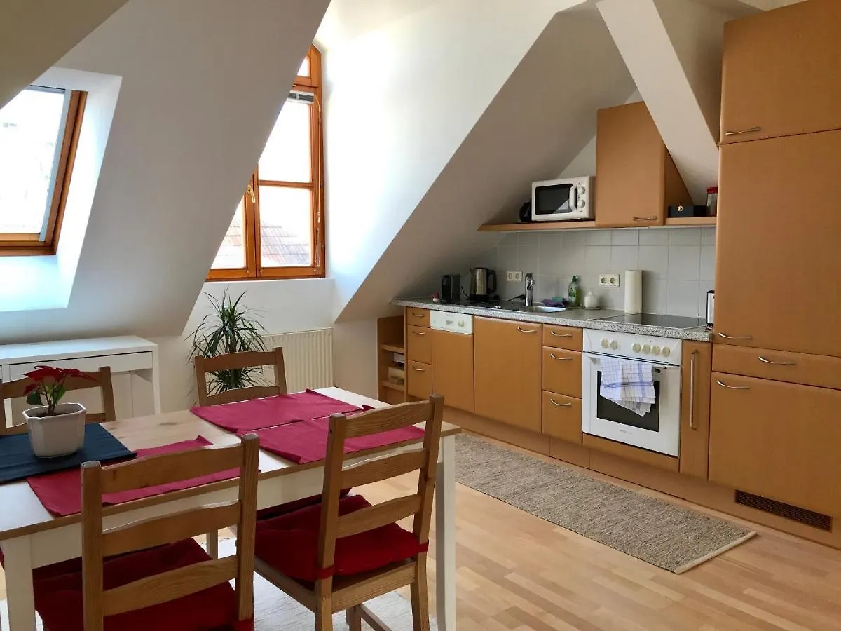 Apartments Near Rathaus Viena Austria