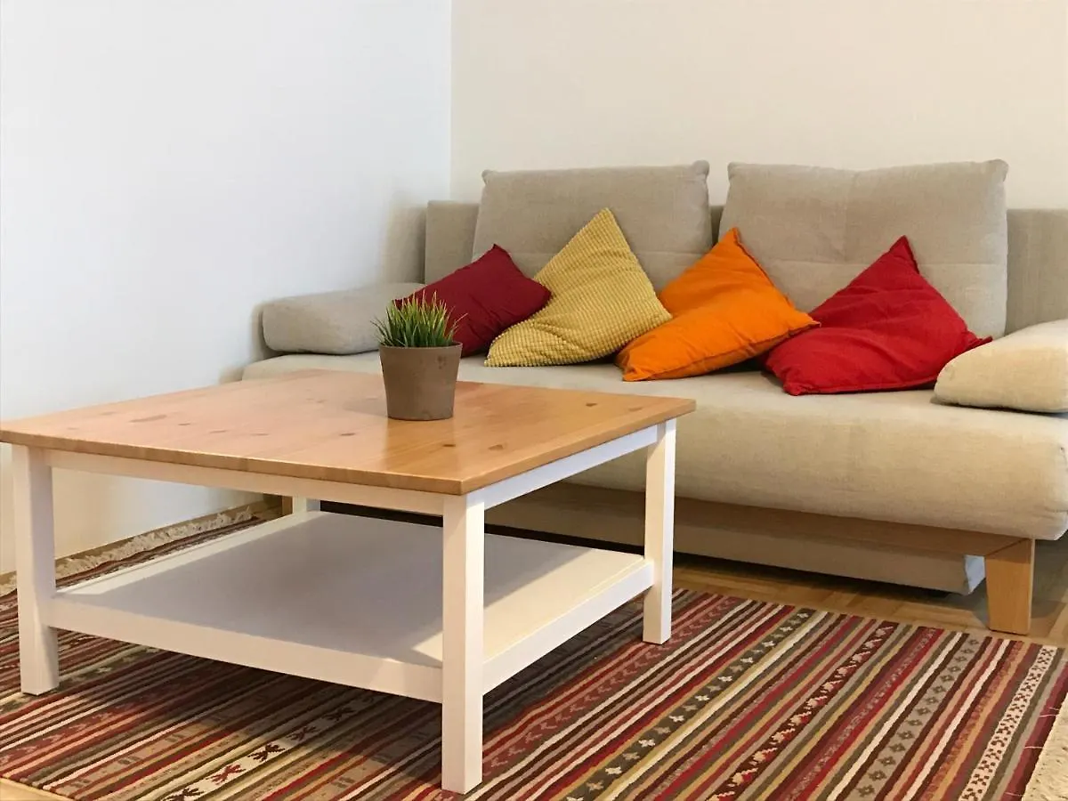 וינה Apartments Near Rathaus