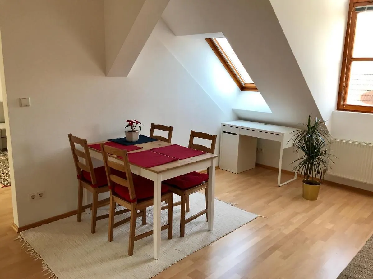 Apartments Near Rathaus Vienne 0*,